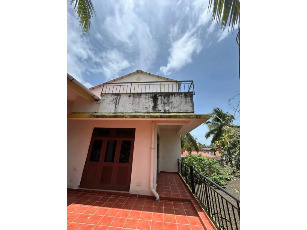 Building for Sale – Miramar 5