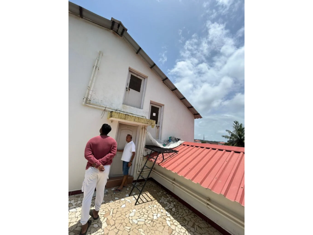 Building for Sale – Miramar 6