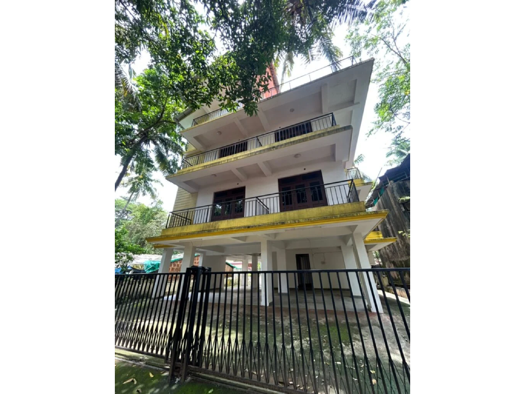 Building for Sale – Miramar
