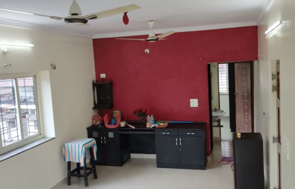 WhatsApp Image 2025-10-06 at 13.28.06 (1)