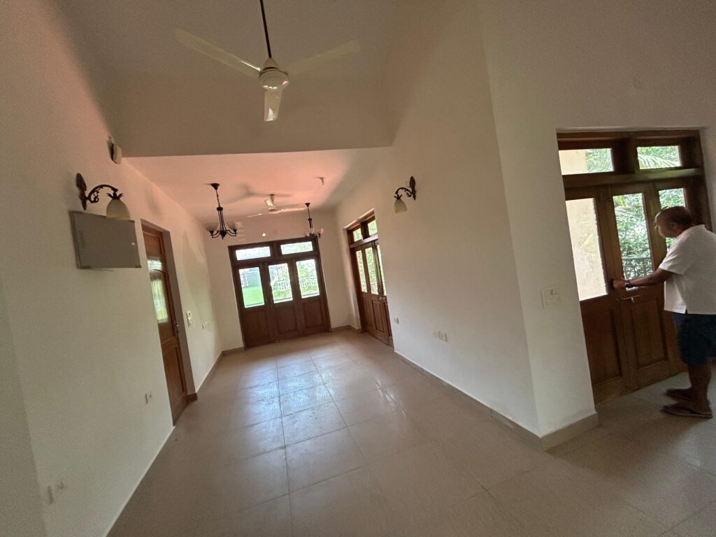 WhatsApp Image 2025-10-14 at 11.47.27