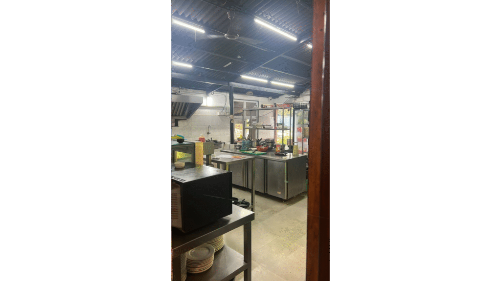 WhatsApp Image 2025-11-01 at 07.49.04 (1)