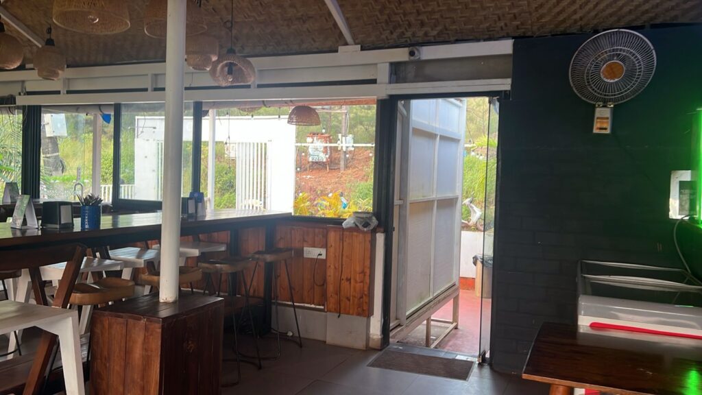 WhatsApp Image 2025-11-01 at 07.49.04