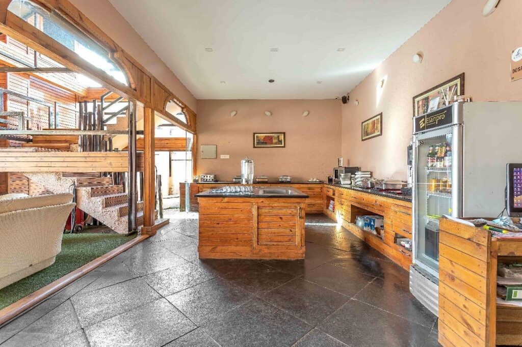 WhatsApp Image 2025-11-04 at 15.24.21 (2)