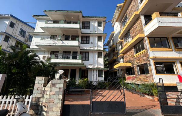 WhatsApp Image 2025-11-06 at 15.58.26 (1)