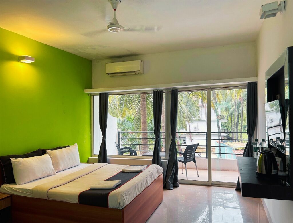 WhatsApp Image 2025-11-07 at 12.51.13 (1)