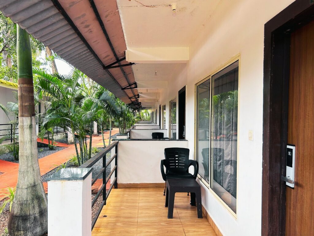 WhatsApp Image 2025-11-07 at 12.51.17 (1)