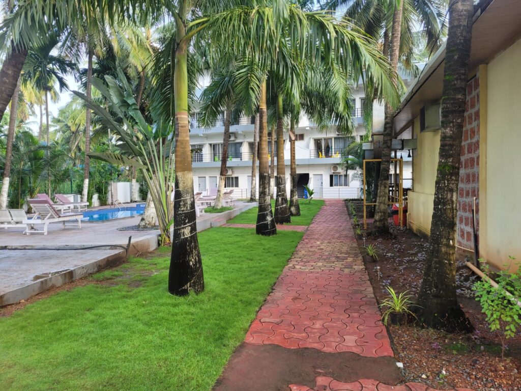 WhatsApp Image 2025-11-07 at 12.51.18 (2)