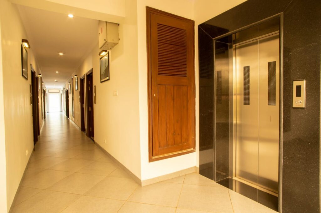 WhatsApp Image 2025-11-08 at 12.17.38