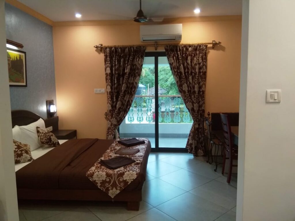 WhatsApp Image 2025-11-08 at 12.17.43 (1)