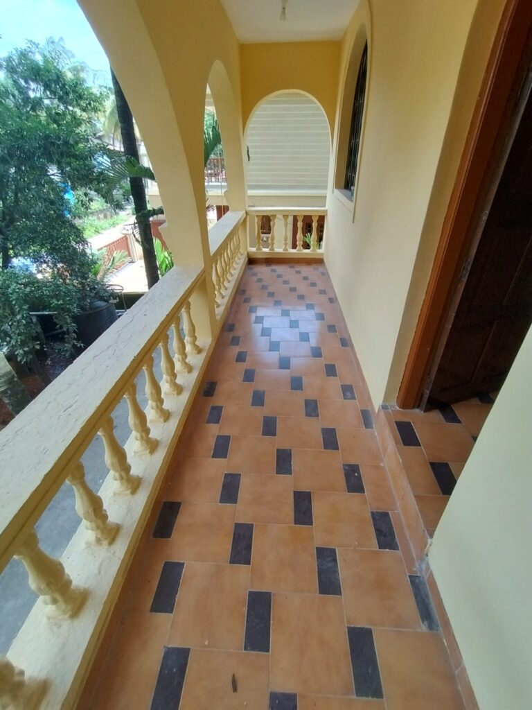 WhatsApp Image 2025-11-17 at 15.50.11 (1)