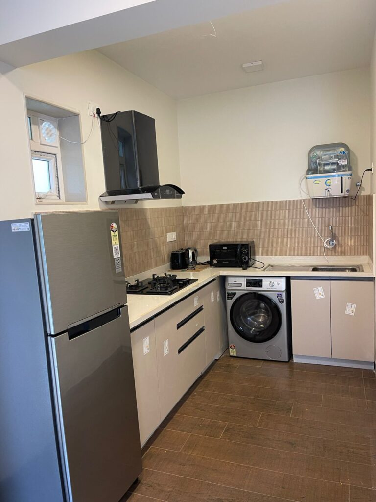 WhatsApp Image 2025-11-24 at 15.08.47