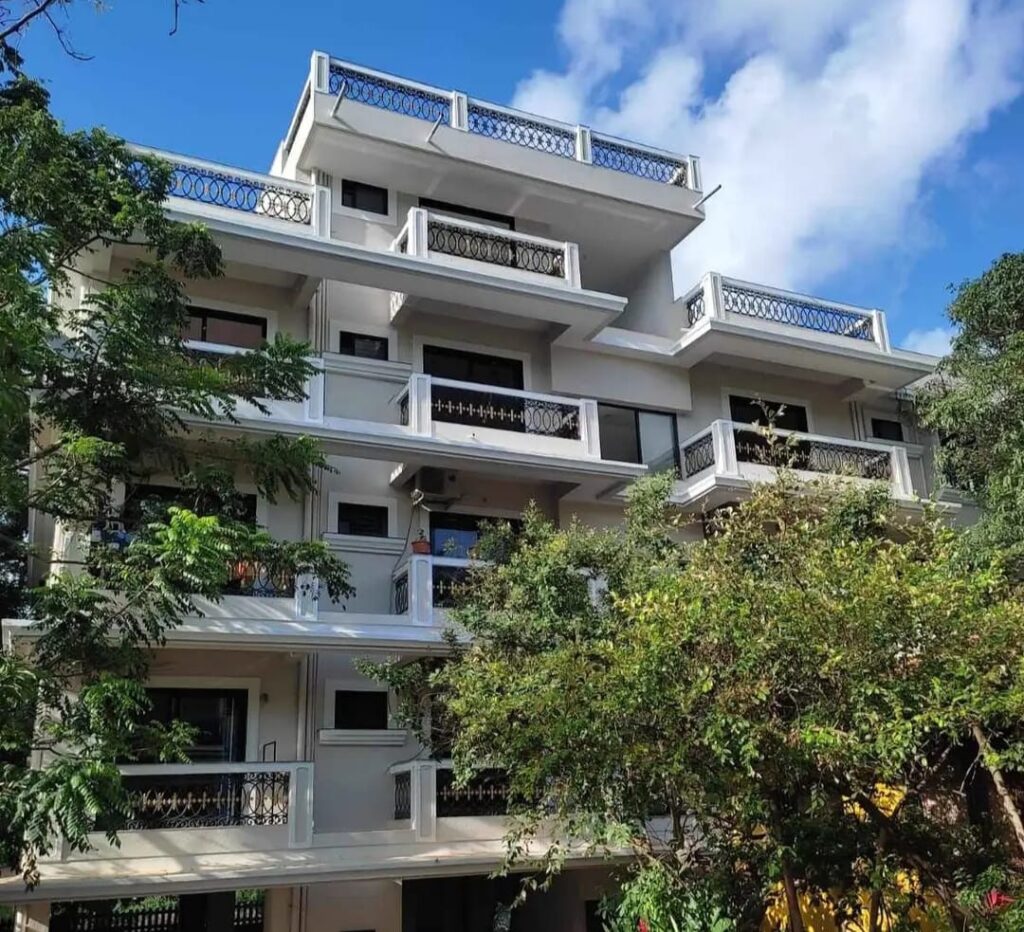 WhatsApp Image 2025-12-12 at 07.30.48 (1)