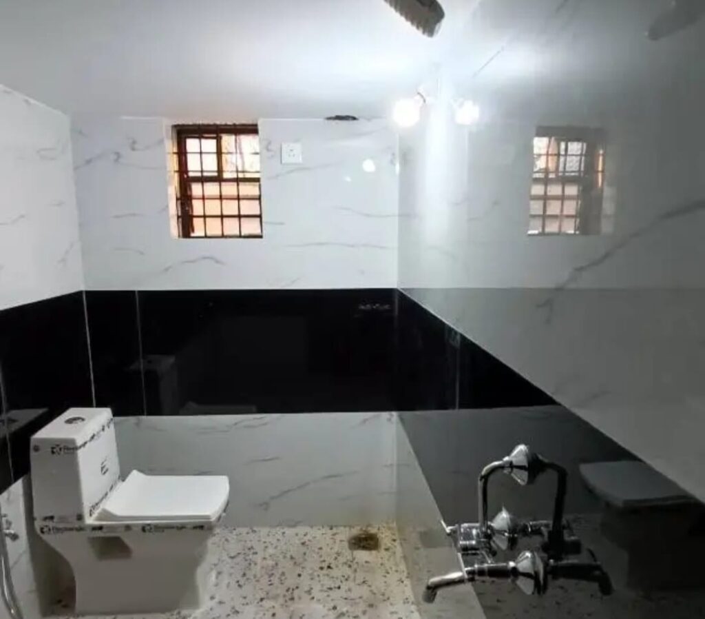 WhatsApp Image 2025-12-18 at 13.21.59 (1)