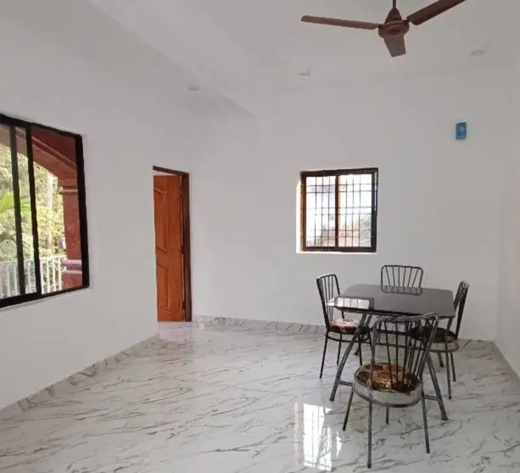 WhatsApp Image 2025-12-18 at 13.22.00 (1)