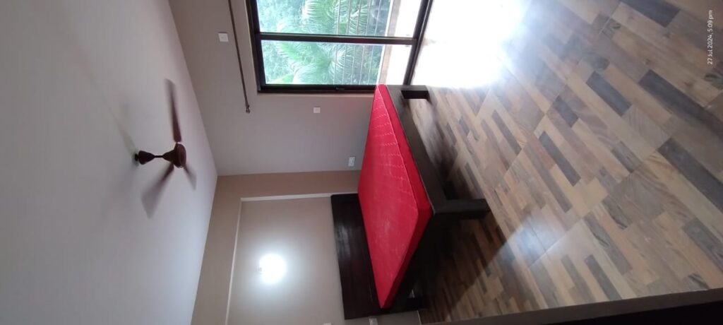 WhatsApp Image 2025-12-21 at 11.03.10