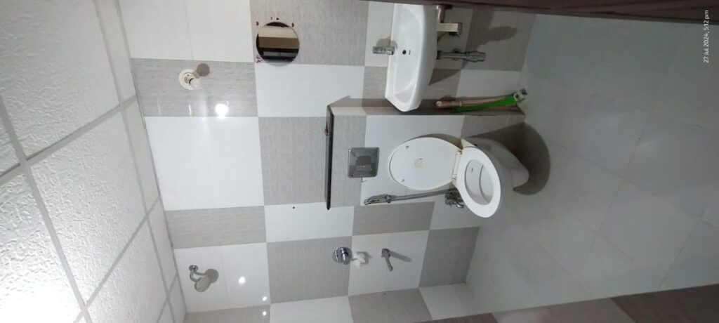 WhatsApp Image 2025-12-21 at 11.03.17 (1)