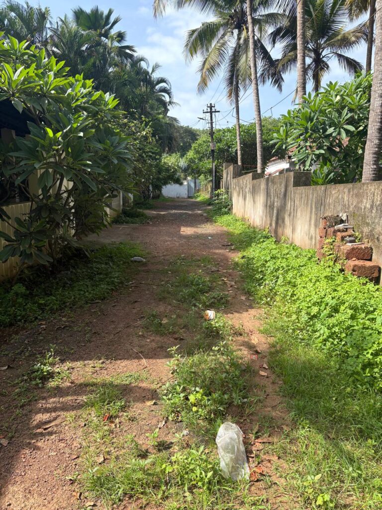 Plot for sale – Assagao